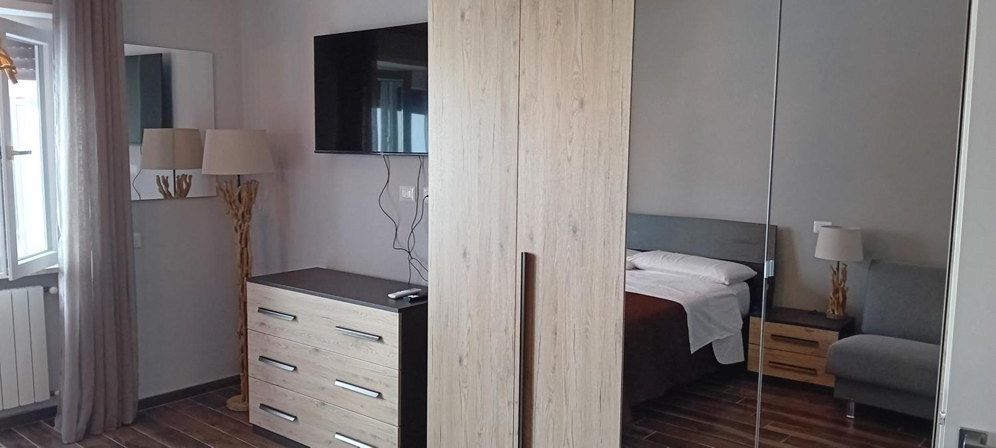 Rondinini Flam Guest house *